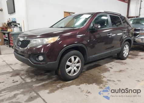 2011 Kia Sorento Lx z USA, uszkodzony, nr VIN 5XYKT4A10BG089404